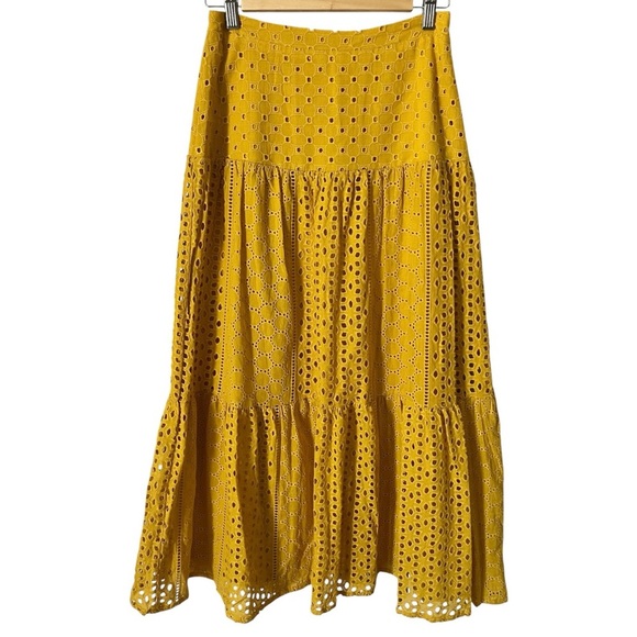 House of Harlow 1960 Dresses & Skirts - House of Harlow 1960 Size Small Mustard Yellow Eyelet Lace Tiered Midi Skirt